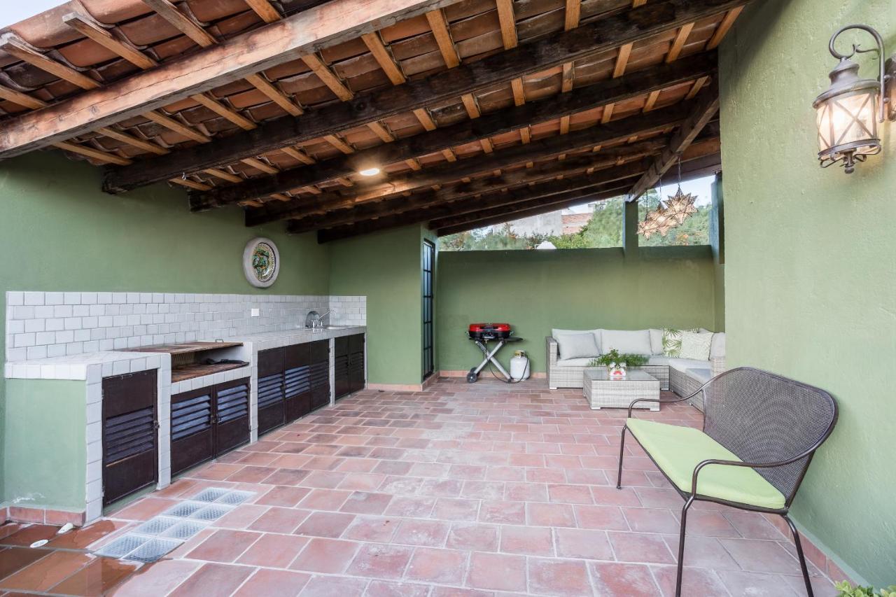 3Br Garden Home With Rooftop & Garage In Centro Сан-Міґель-де-Альєнде Екстер'єр фото